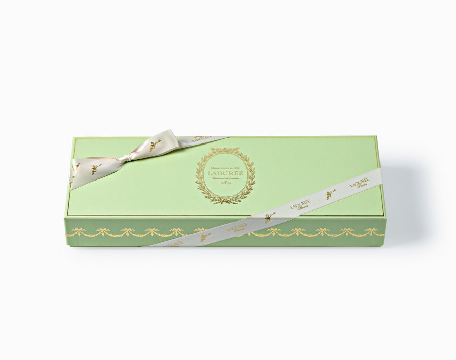 « Intemporel » 35 macarons gift box - Green