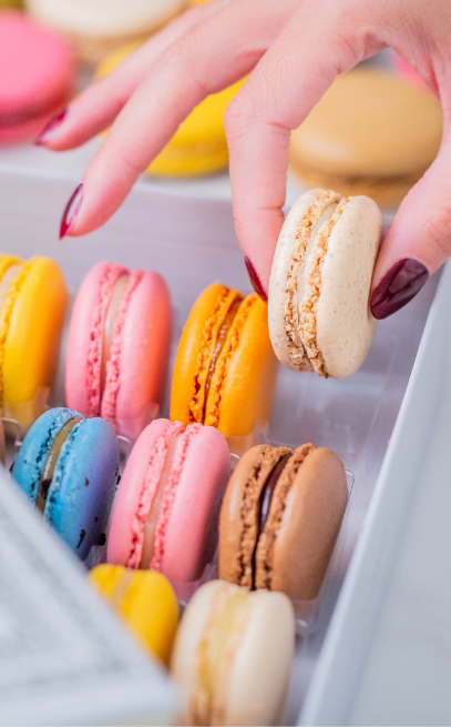 Discover our Ladurée macarons flavours. Photo credit : Pierre Monetta.