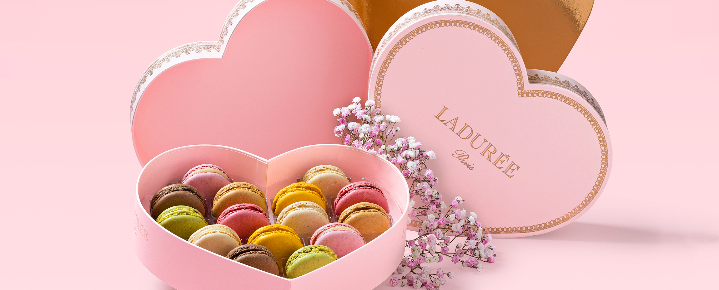 Say "I Love You" with macarons