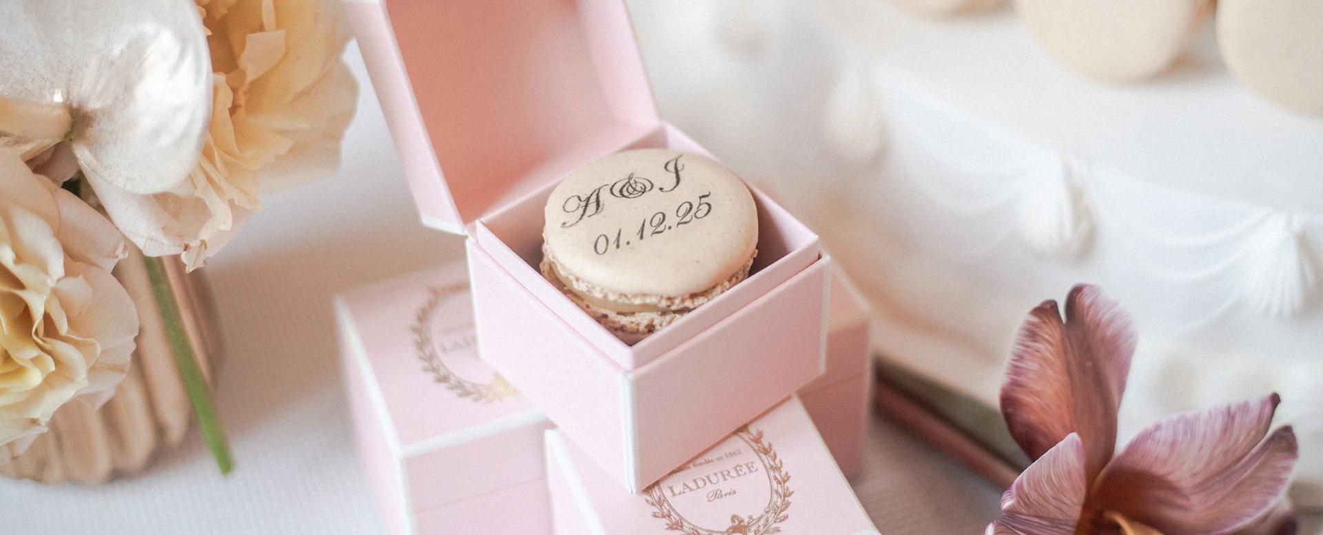PERSONALISED WEDDING FAVOURS